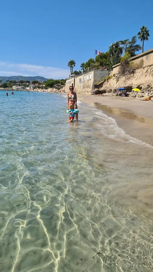 Villa Rima, Bas De Villa Vue Mer Avec Piscine A 200M Des Plages La Ciotat 0*,  Francia
